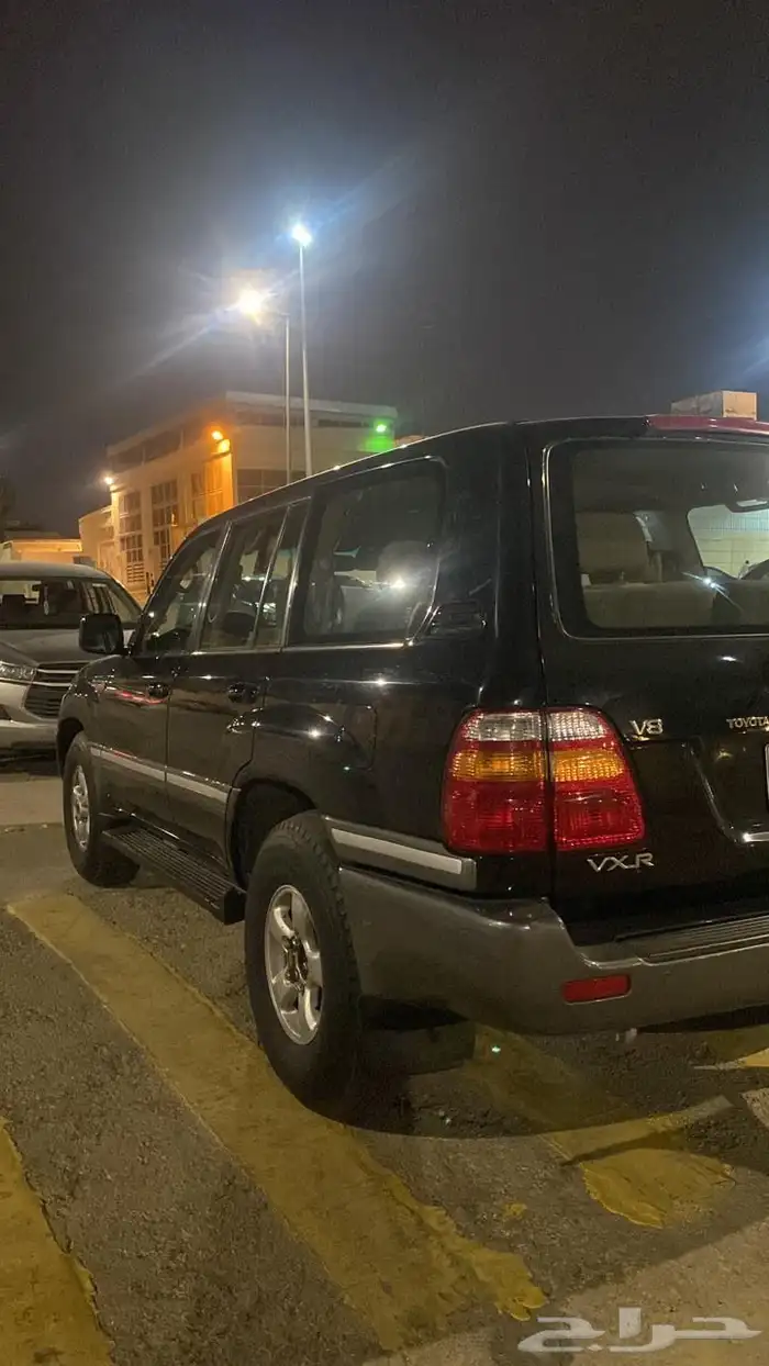 لاندكروزر VXR 2002 3