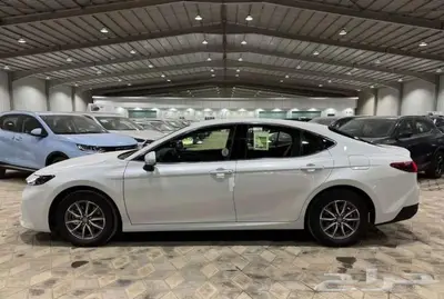 تويوتا كامري E 2025 كاش واقساط 3