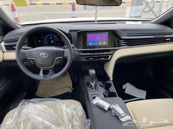تويوتا كامري اي هايبرد 2025 6