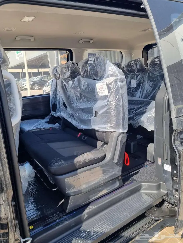 هونداي ستاريا سمارت ديزل 9راكب موديل 2025 4