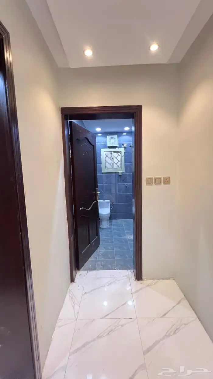شقق للايجار شامل الكهرباء والماء جديدة 2