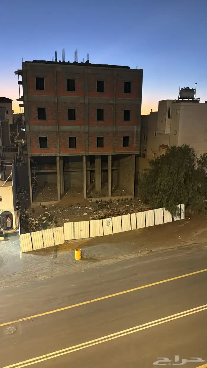 محل للاستثمار في ابها حي الموظفين 3
