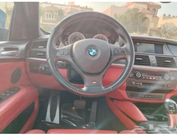 BMW X6 M للبيع - اللون ازرق نظيفة وبحالة وكالة 22