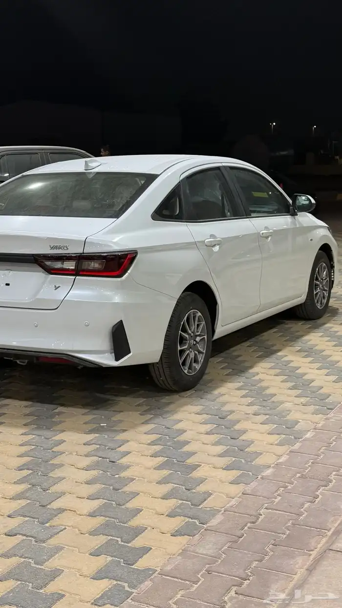 تويوتا يارس 2024 بقسط يبدا ب 842 ريال فقط 3