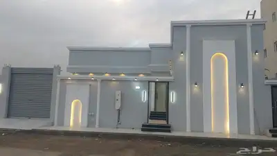فيلا دور واحد بتشطيب فاخر مساحة 450 م الحمدانيه 2