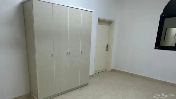 أجهزة كهربائية مكيف مكيفات ثلاجات كنب فرن غرفة نوم دولاب 4