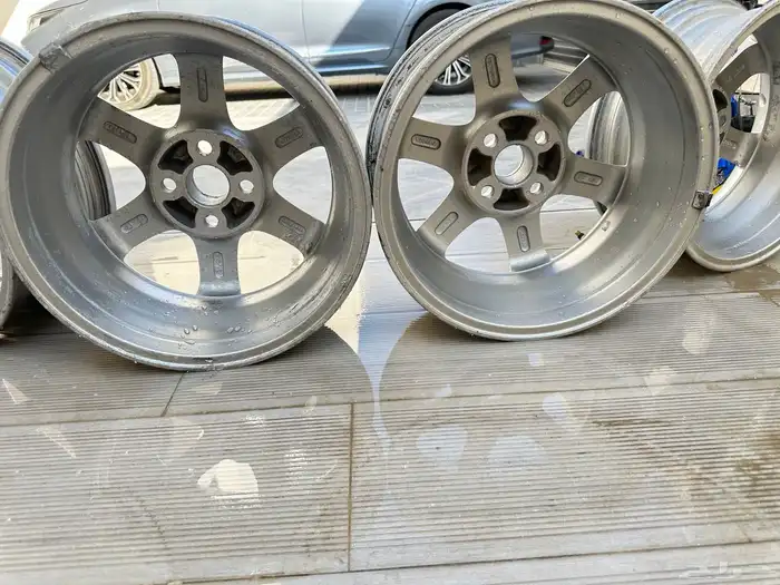 جنوط اصليه وكاله كورولا 2006 3