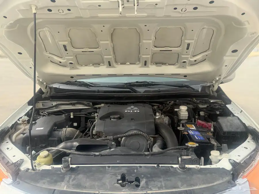 ميتسوبيشي L200 دبل ديزل موديل 2019 9