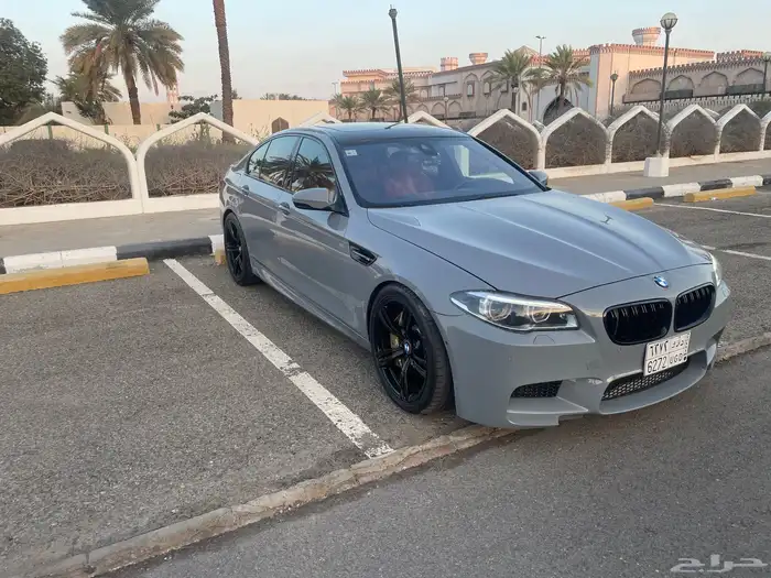 بي ام دبليو ام 5 2013 BMW M5 1