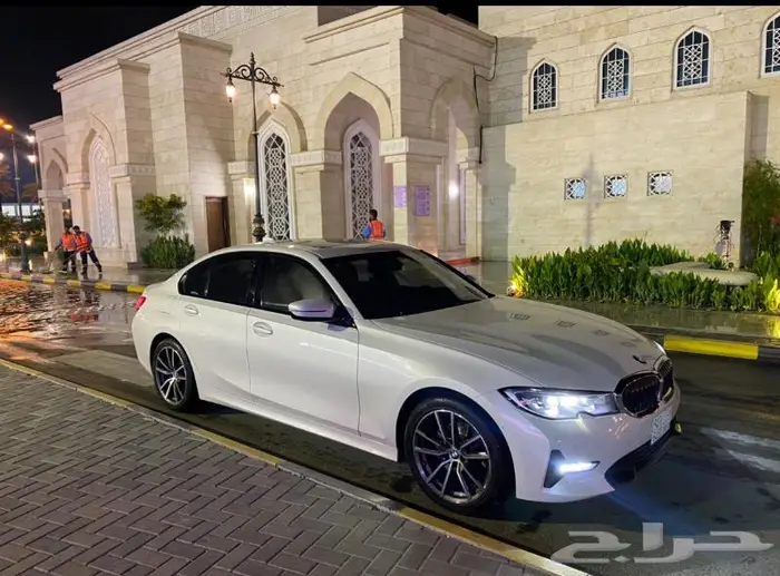 بي ام دبليو BMW 2022 320I luxury 2