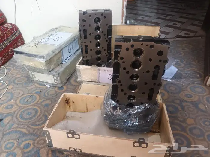 قطع غيار بوبكات ببكات كتربلر بوب كات للبيع 9