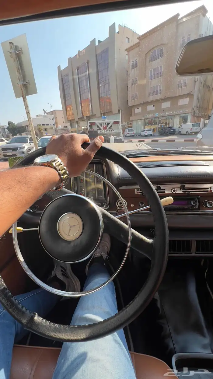 مرسيدس بنز 220 موديل 1962 w111 13