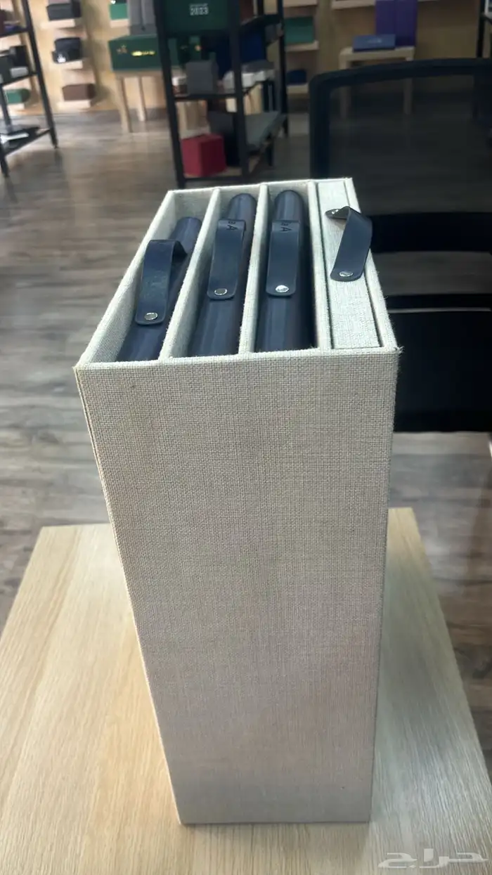 علب جلدية فولدر علب هرد كفر هدايا موظفين فاخرة شهادة جلد 6