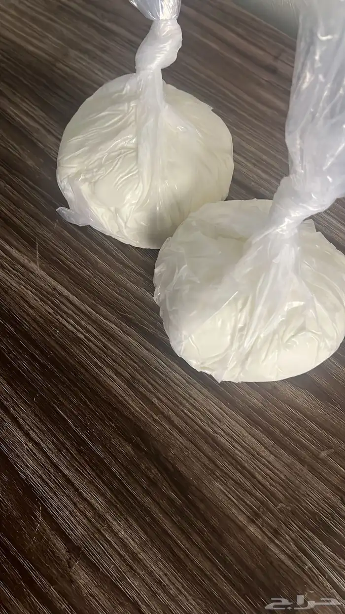 يوجد لدينا زبدة معزا 0