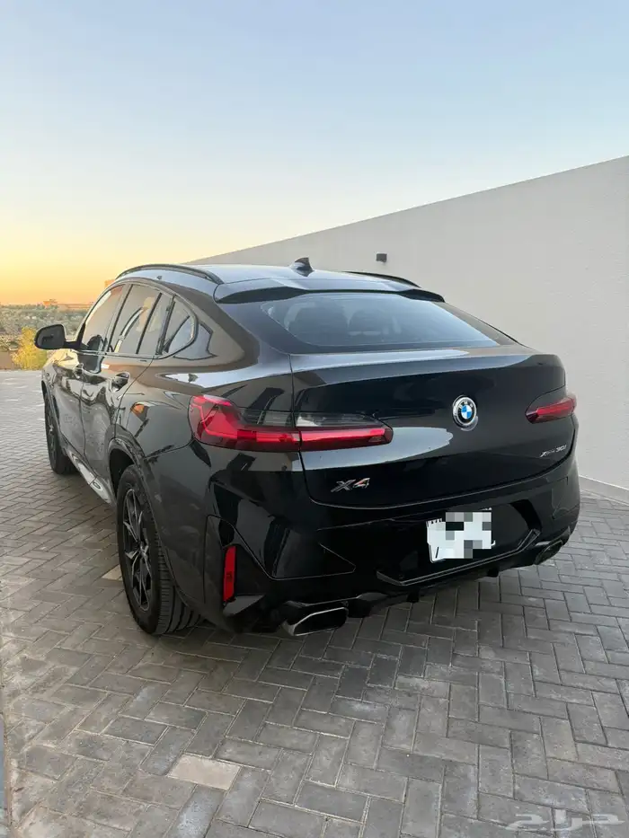 بي ام دبليو BMW x4 اسود 1