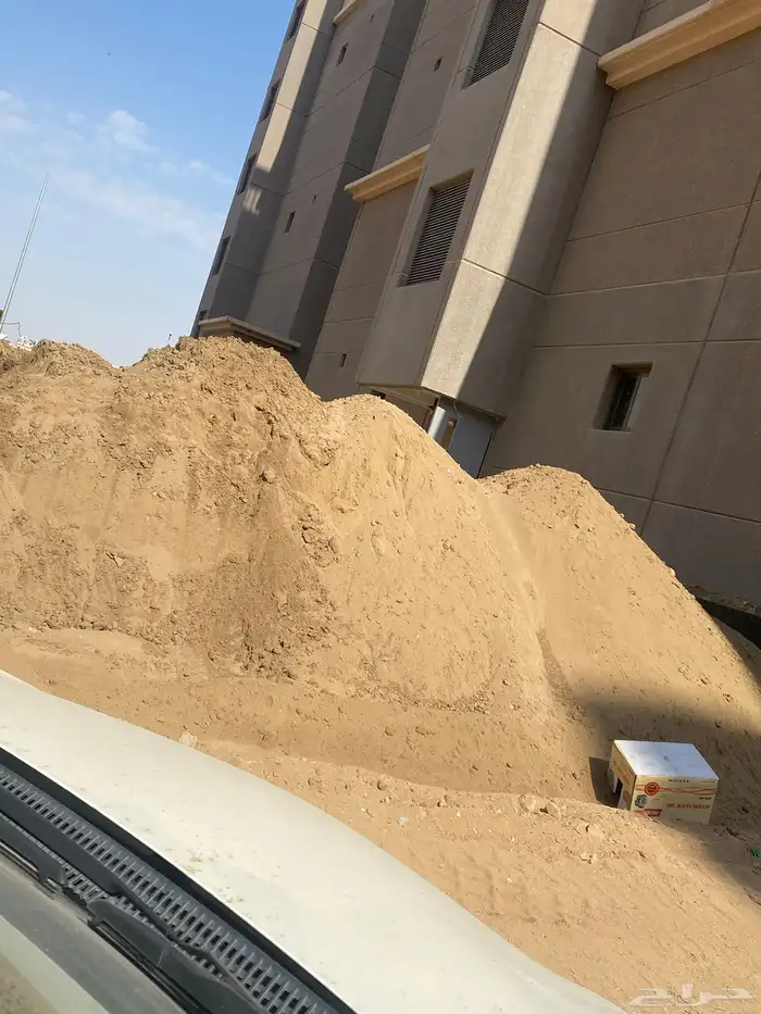 يوجد لدينا حفر وترحيل 0