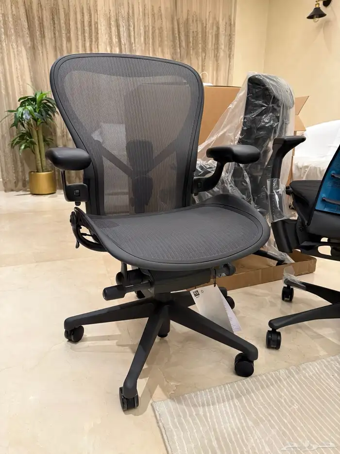 هيرمان ميلر ايرون ريماستر Herman miller Aeron remastered 11