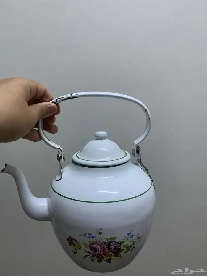 أباريق تراثيه قديمه جدا صناعه يوغسلافيا الأصلي للبيع عالسوم 2
