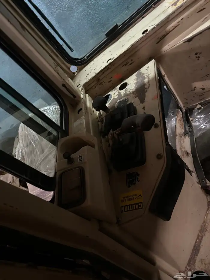 بلدوزر D8R مستورد غماره بلدوزر D8R 4