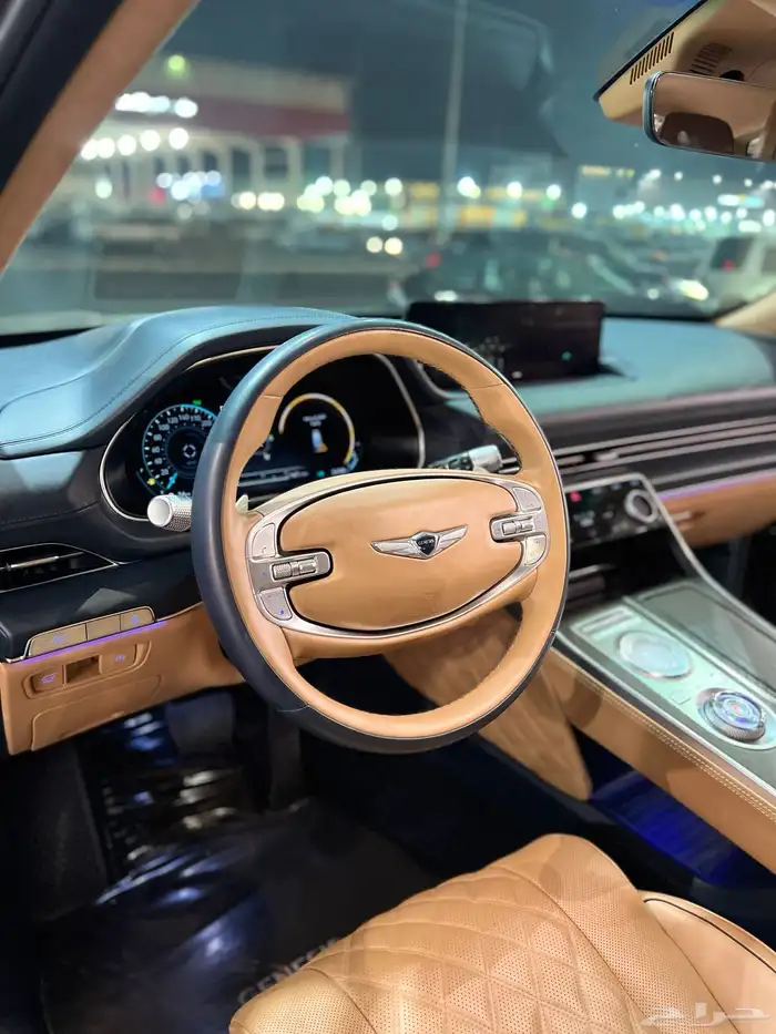 جنسس GV80 2022 رويال 9