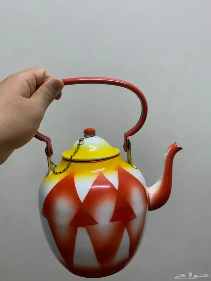 أباريق تراثيه قديمه جدا صناعه يوغسلافيا الأصلي للبيع عالسوم 3