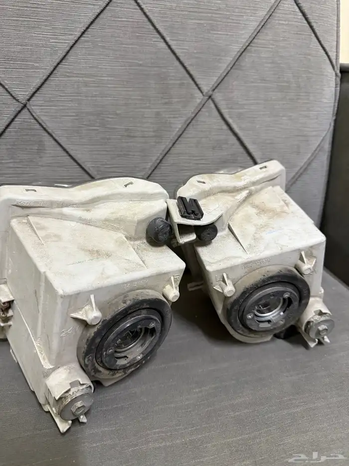 كشافات لكزس is 2008 2