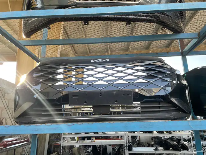 صدامات صدام امامي كيا K8 موديل 2022 - 2024 اصلي نظيف 1