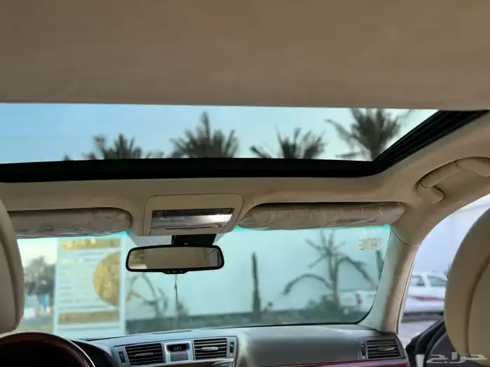 لكزس LS460 2010 27