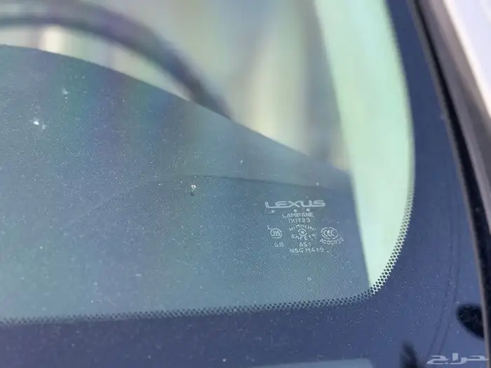 لكزس LS460 2010 41