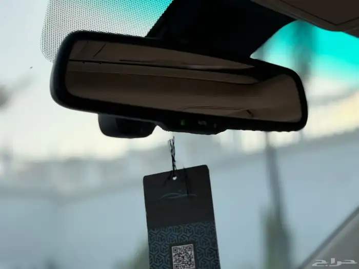 لكزس LS460 2010 38