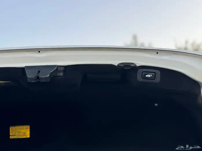 لكزس LS460 2010 39