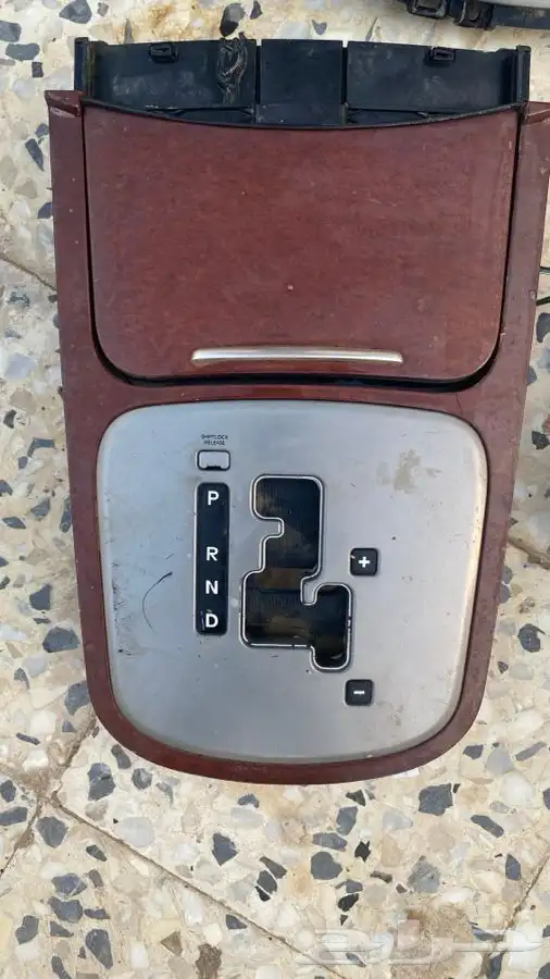 قطع غيار جينيسس 2013 4