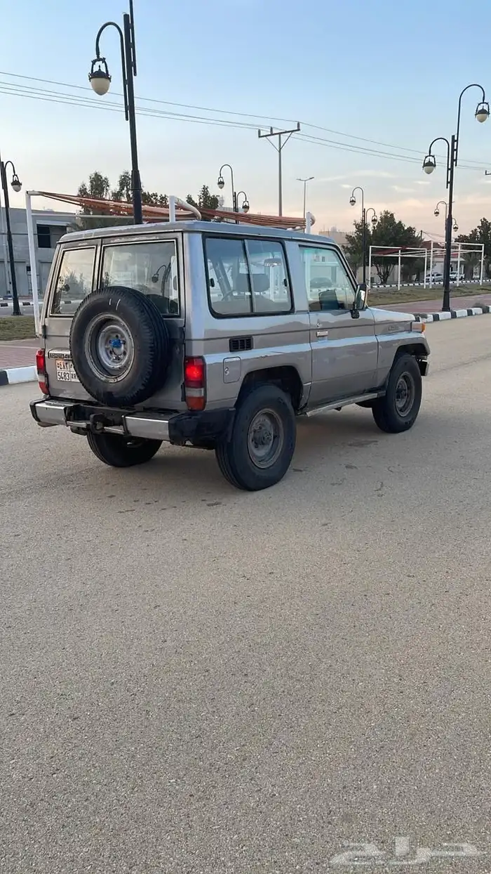 جيب ربع 4