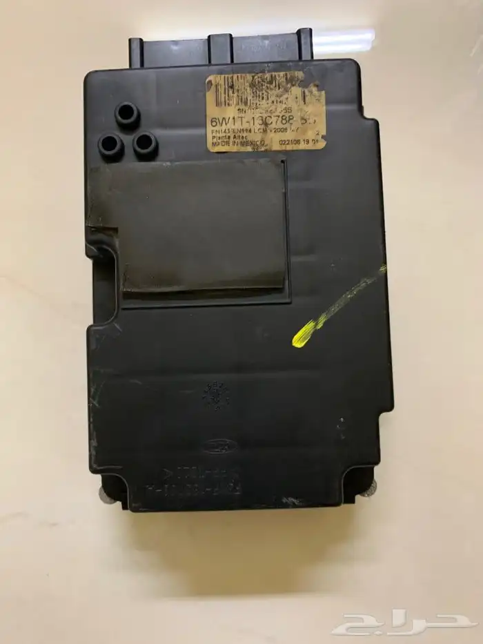 كنترول انوار فورد فكتوريا -ماركيز - لنكون 2006-2011 1