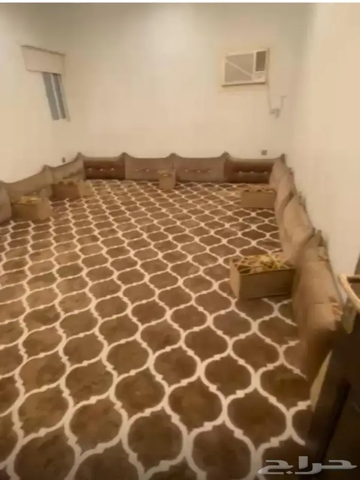 للبيع زوليه مع المساند 0
