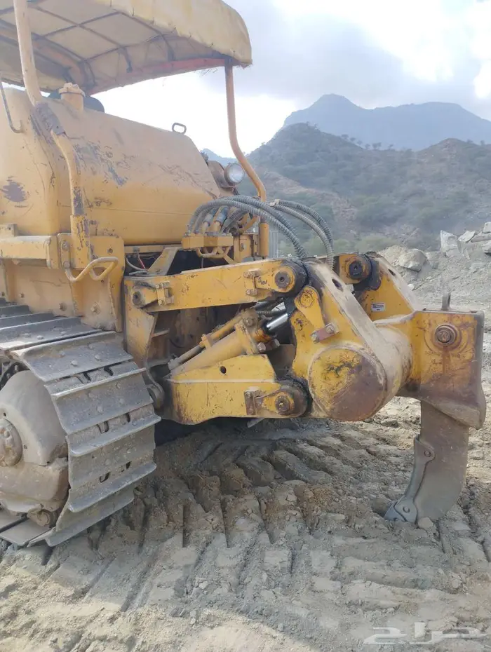 دركتر كوماتسو 85 على 18 5