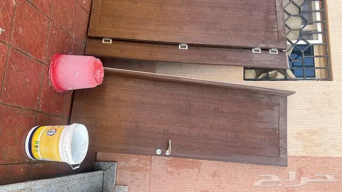 بيبان بي بي سي مستخدمه اللون بني باب كامل مع الحلق مفكوكه 1
