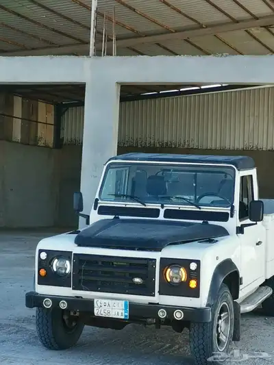 لاند روفر ديفندر موديل 1996 2