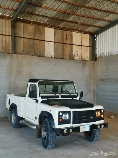 لاند روفر ديفندر موديل 1996 3