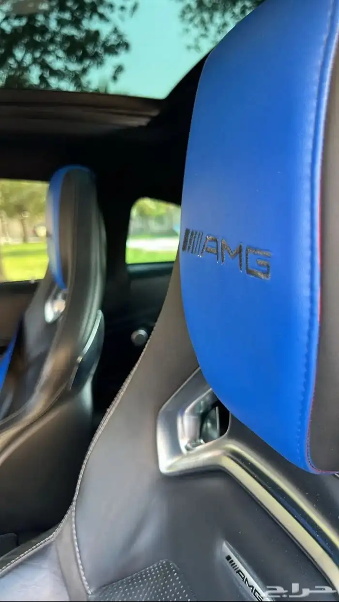 تم البيع كاربون فايبر C63s AMG 2018 20