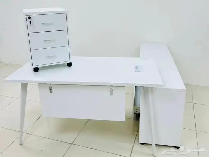 كنب جلد و مودرن مكاتب ادارية كل مقاس متوفر 5