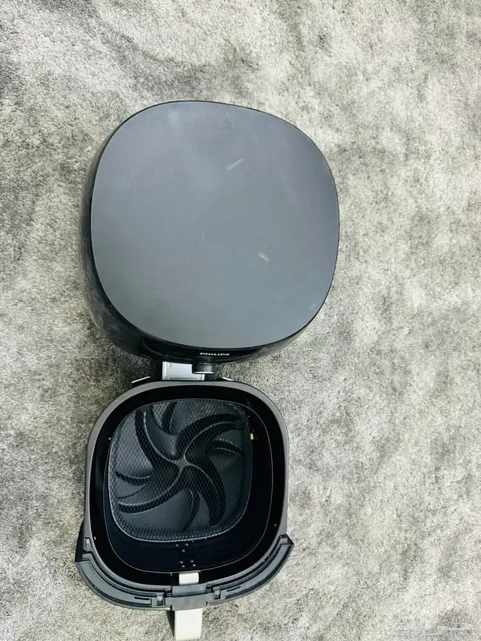 قلاية هوائية فليبس 1