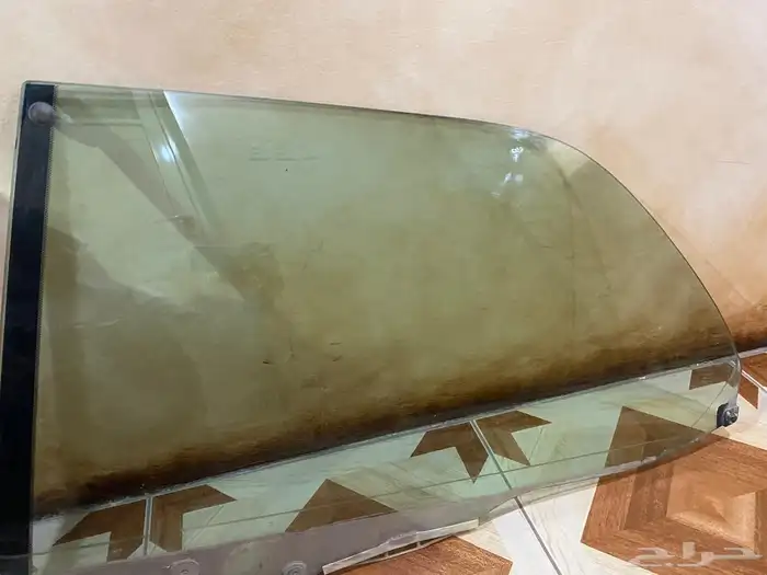 قطع غيار لكزس ال اس 400 6