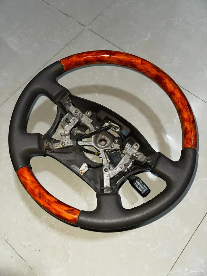 طارة لكزس Ls400 ( تم البيع ) 0