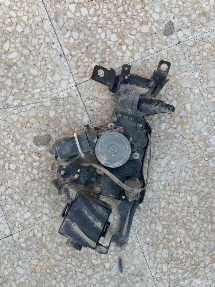 قطع فورد ولينكن متفرقه للبيع 0