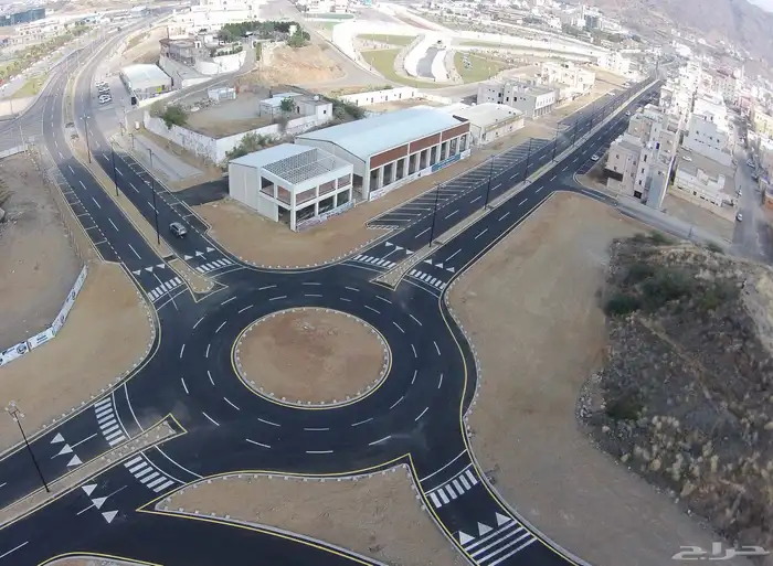 معارض او محلات تجارية للاستثمار في المجاردة 5
