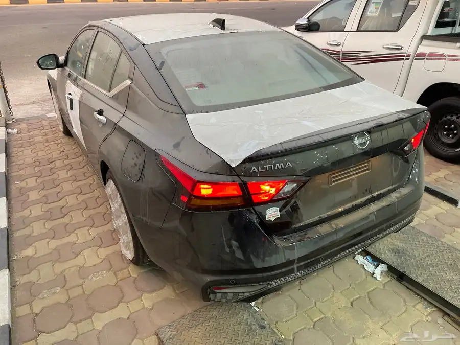 نيسان التيما نص فل 2025 SV 4