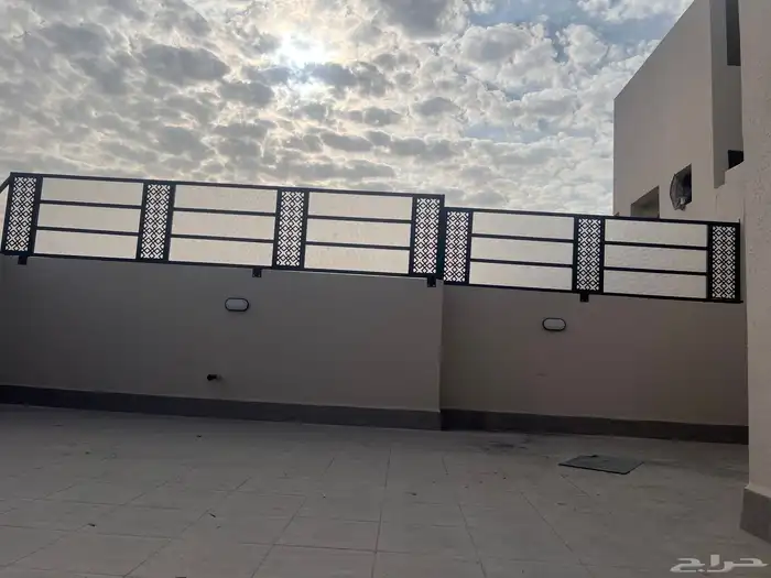 مظلات وسواتر مودرن الشكل الجديد 0