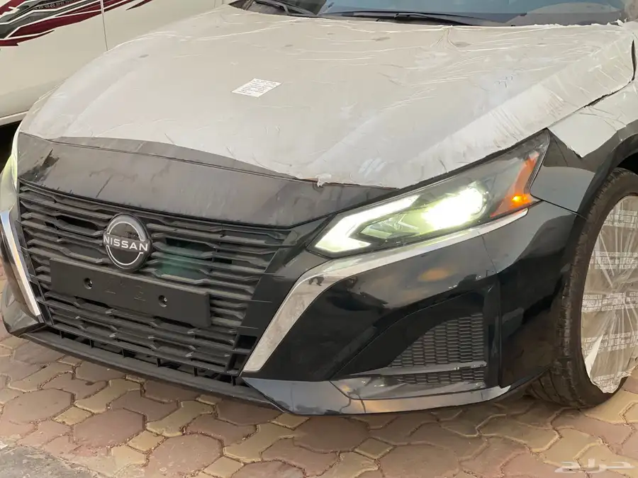 نيسان التيما نص فل 2025 SV 2