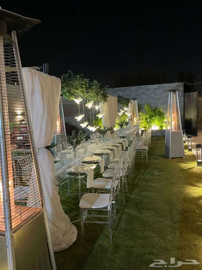 طاولات طعام للايجار 0